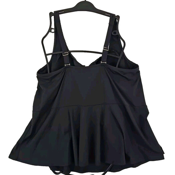 Lands'End ~Woman Plus Size 22W~ Black Swim Top Solid Adjustable Padded Tank. - Picture 3 of 9